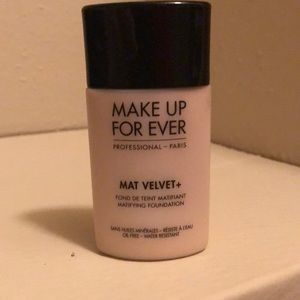 Matte foundation